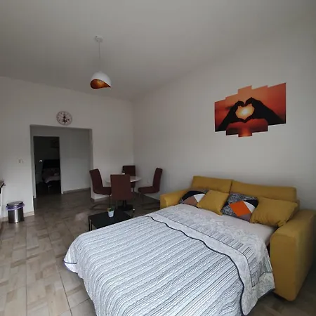 アパート Bartol *